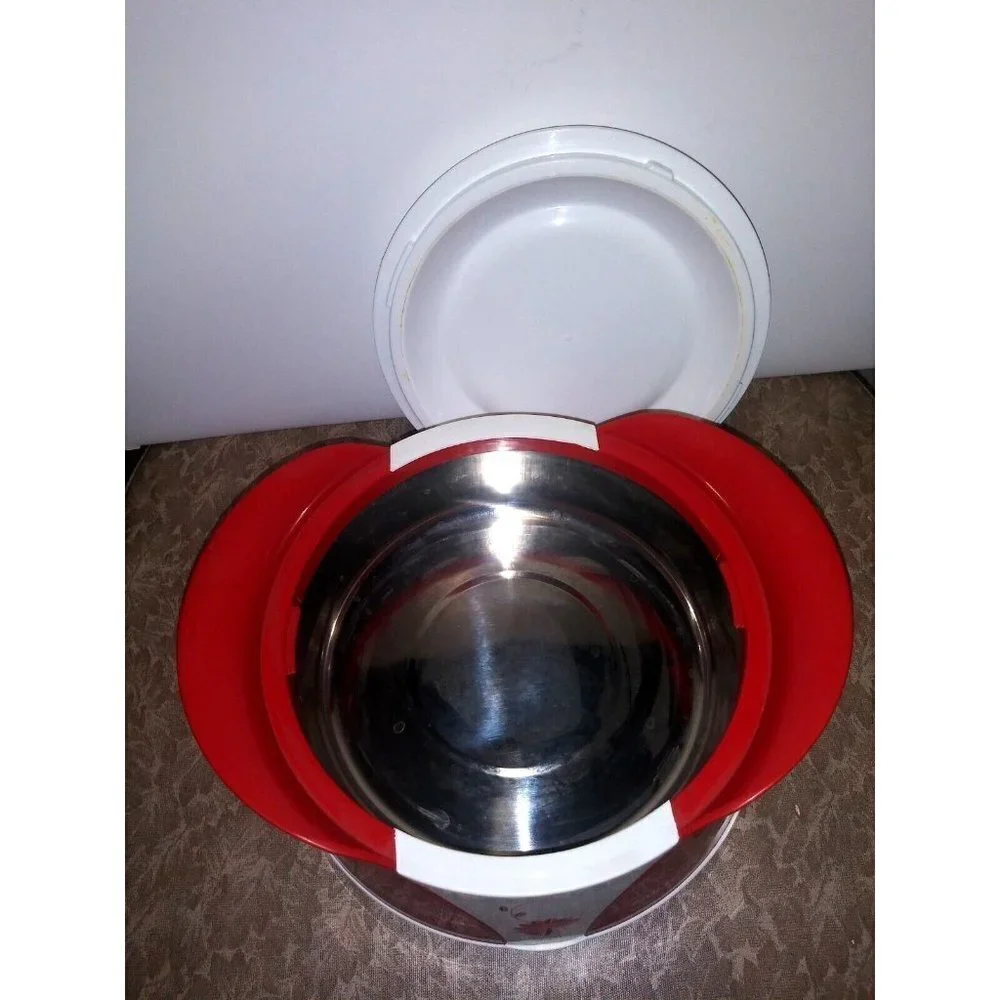 NWOB MILTON Stainless Steel Casserole - 10.25